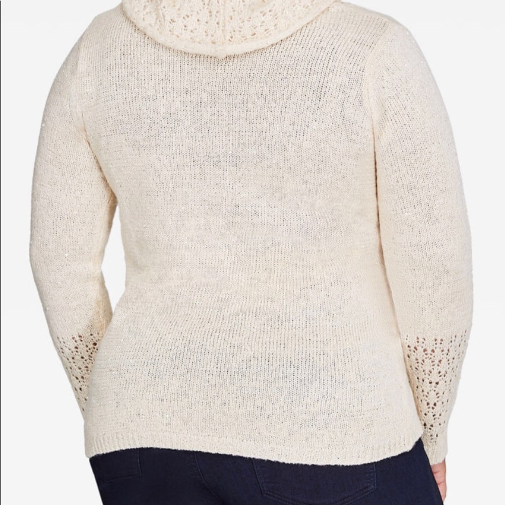 Sweater - Picture 2 of 4